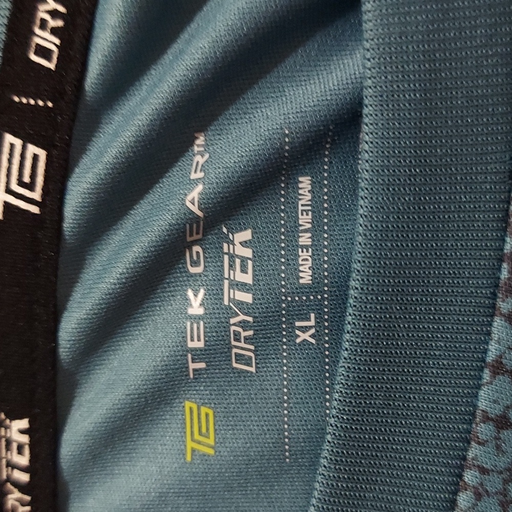 Mens XL drytek tek gear active shirt - Picture 3 of 3